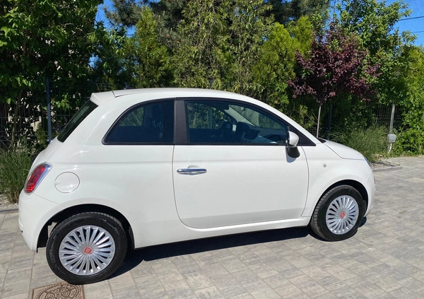 Fiat 500 cena 24400 przebieg: 148000, rok produkcji 2010 z Poznań małe 529